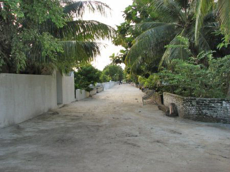 ������ Kamadhoo: �����.